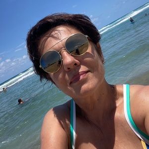 Meet your Posher, Tanea